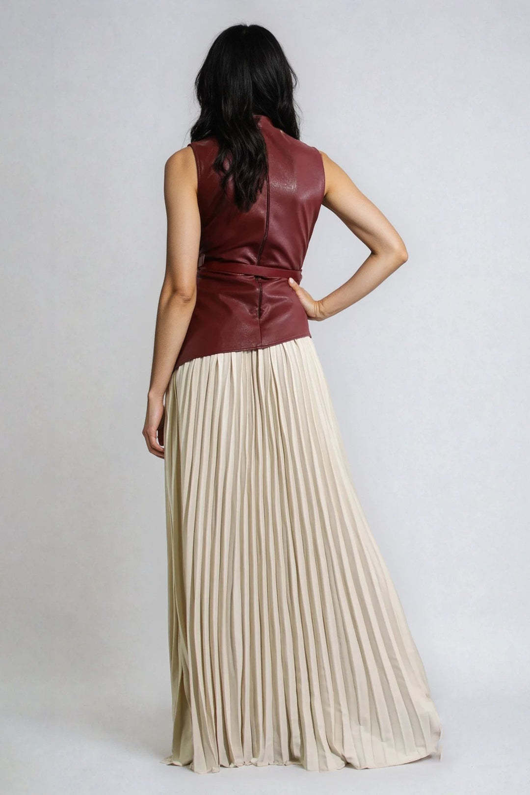 Pleats & Power Set