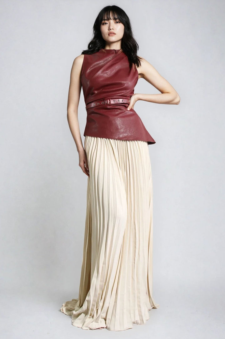 Pleats & Power Set